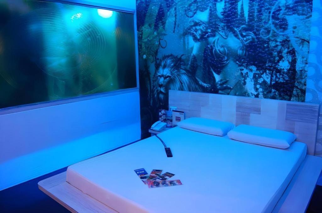 Hotel Sogo Tarlac Екстер'єр фото