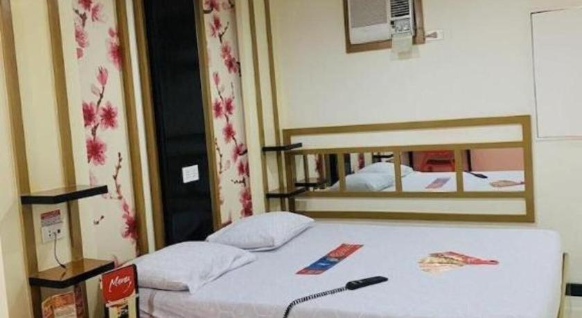 Hotel Sogo Tarlac Екстер'єр фото