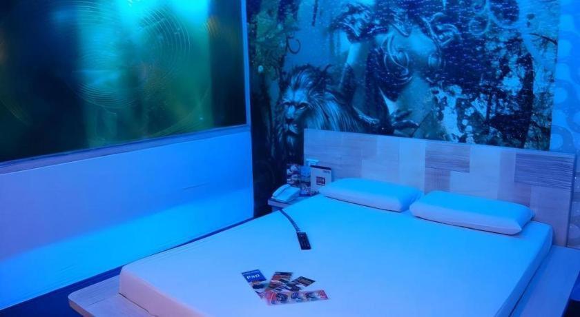 Hotel Sogo Tarlac Екстер'єр фото