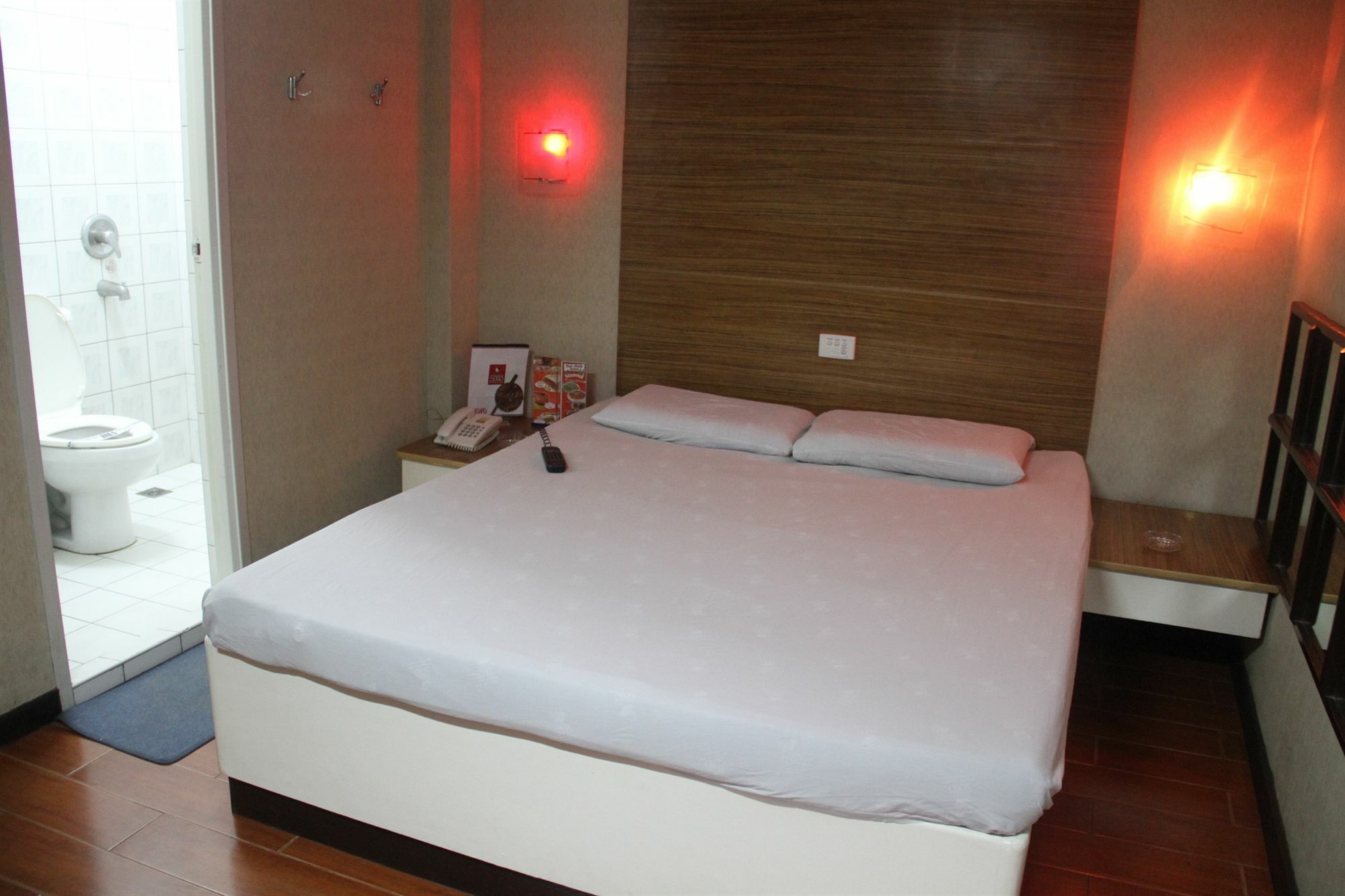 Hotel Sogo Tarlac Екстер'єр фото